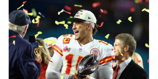 Patrick Mahomes on seuraavan NFL-aikakauden loistava pelinrakentaja